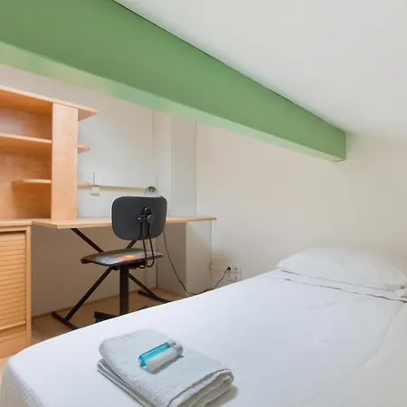 - Balcon - Proche Apartment