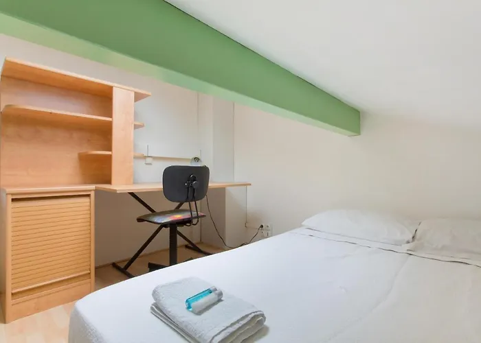 - Balcon - Proche Apartman